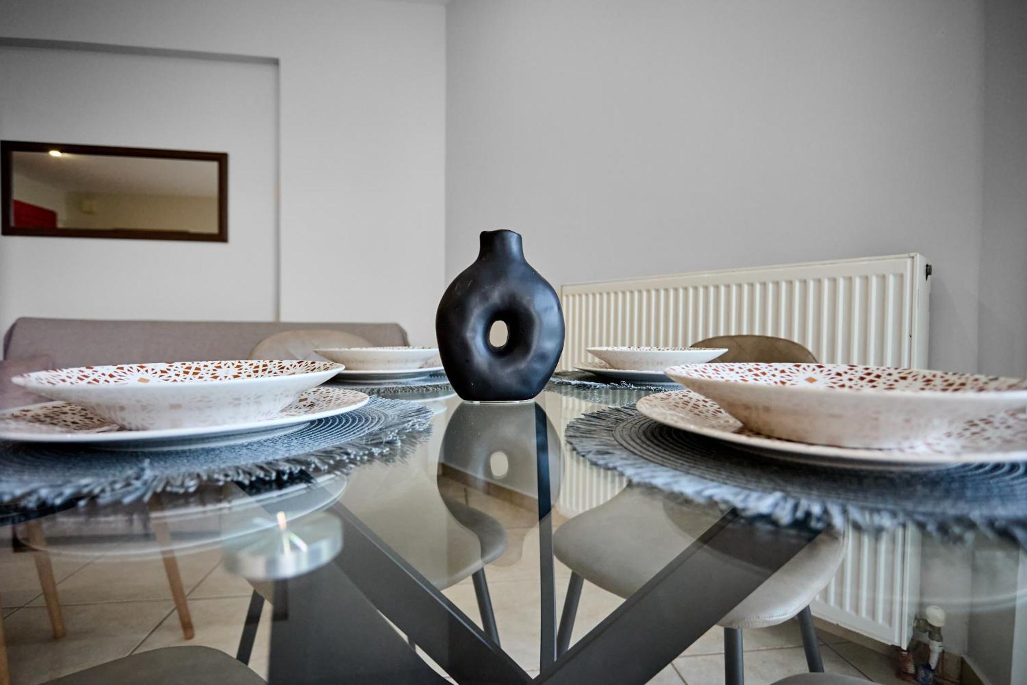 Chios Town Apartment - Heart Of Chios Town With 2 Minute Walk To The Beach المظهر الخارجي الصورة